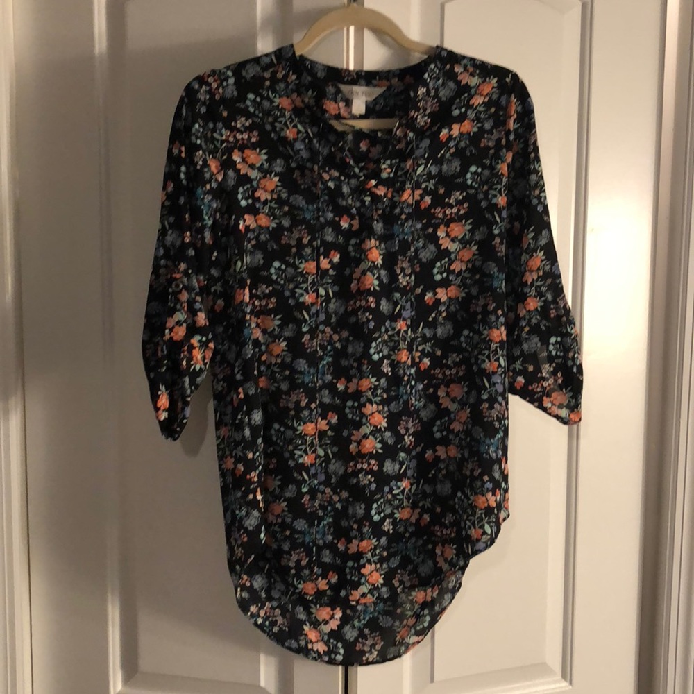 Decree Women’s Blouse